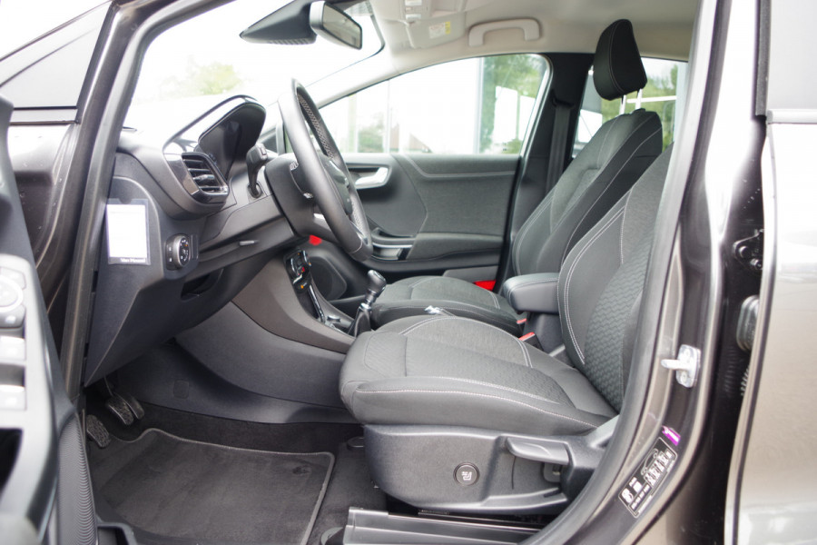 Ford Puma 1.0 EcoBoost Hybrid 125 PK Titanium X, Winterpakket, Climate Control, Navigatie