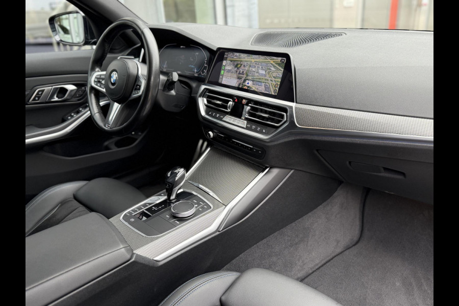 BMW 3 Serie Touring 330e High Executive M-Sport|HUD|Ad.Cruise|El.Trekhaak|HIFI|19"
