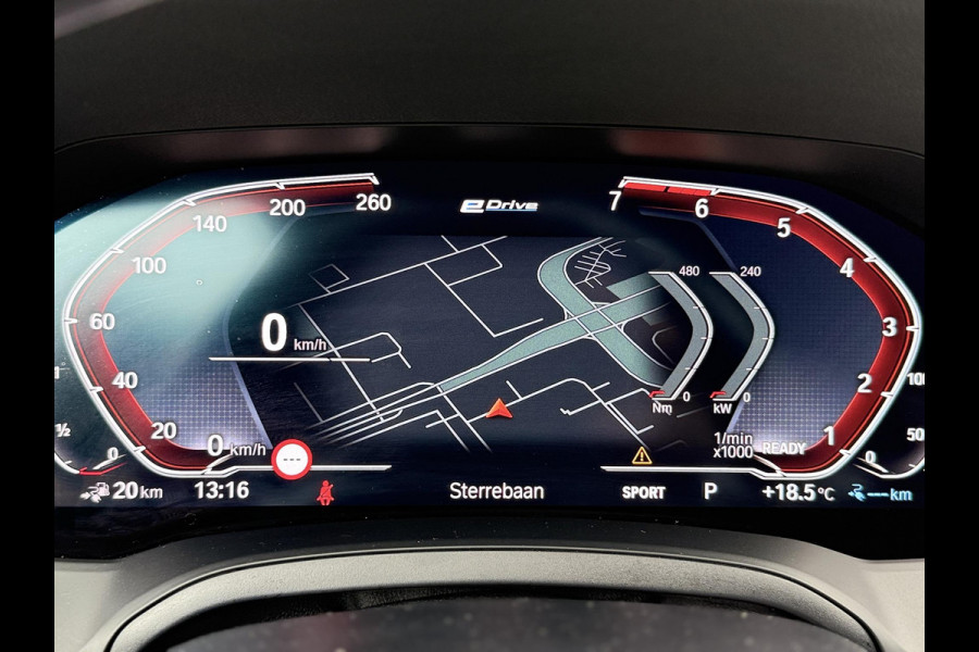BMW 3 Serie Touring 330e High Executive M-Sport|HUD|Ad.Cruise|El.Trekhaak|HIFI|19"