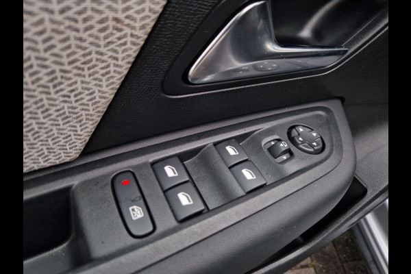 Citroën C4 X 1.2 aut Puretech /Camera /Led /1e eigenaar