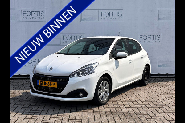 Peugeot 208 1.2 PureTech Signature AUTOMAAT | CARPLAY | AIRCO |