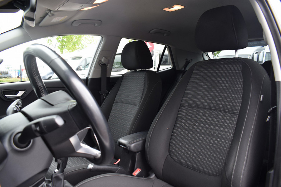 Kia Stonic 1.0 T-GDi DynamicPlusLine | Trekhaak | Apple CarPlay | Camera | Climate