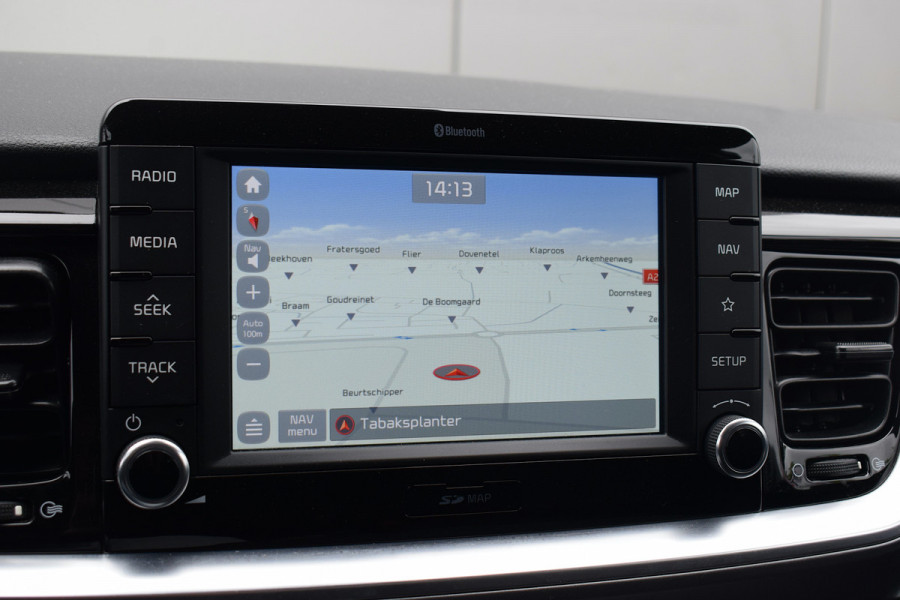 Kia Stonic 1.0 T-GDi DynamicPlusLine | Trekhaak | Apple CarPlay | Camera | Climate