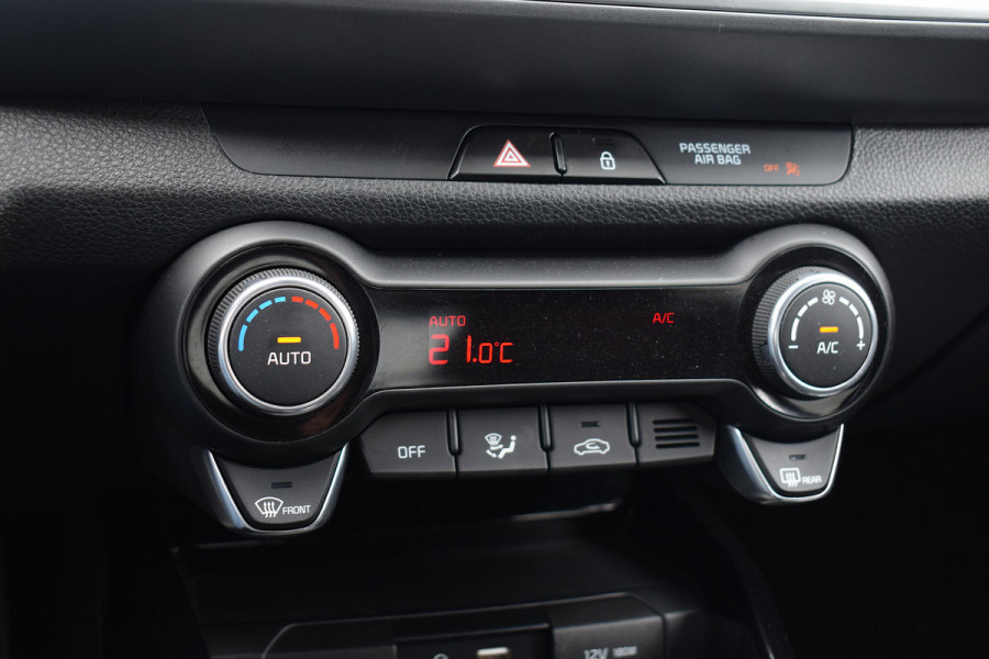 Kia Stonic 1.0 T-GDi DynamicPlusLine | Trekhaak | Apple CarPlay | Camera | Climate
