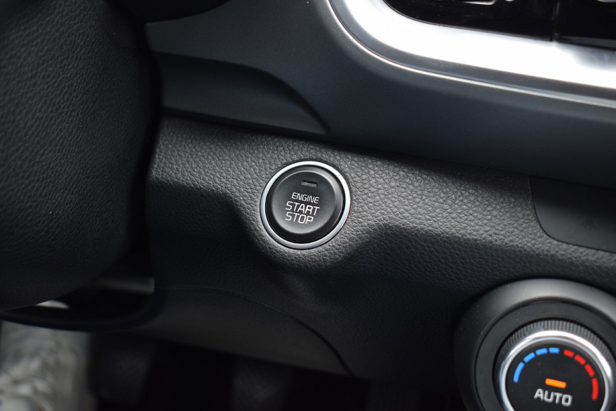 Kia Stonic 1.0 T-GDi DynamicPlusLine | Trekhaak | Apple CarPlay | Camera | Climate