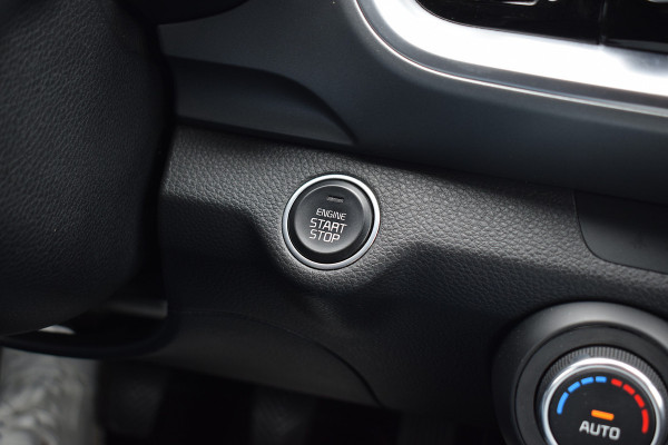 Kia Stonic 1.0 T-GDi DynamicPlusLine | Trekhaak | Apple CarPlay | Camera | Climate