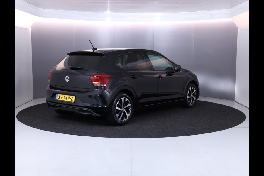 Volkswagen Polo 1.0 TSI Highline 95pk DSG| Navi| 16'LM-velgen/ 35% getint glas| Clima| getint glas