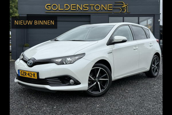 Toyota Auris 1.8 Hybrid Dynamic Go 1e Eigenaar,Navi,Camera,Lm Velgen,136pk,Weinig Km,Apk tot 05-2027