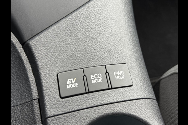 Toyota Auris 1.8 Hybrid Dynamic Go 1e Eigenaar,Navi,Camera,Lm Velgen,136pk,Weinig Km,Apk tot 05-2027