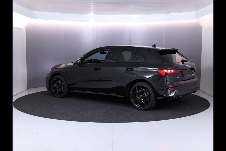 Audi A3 Sportback 45 TFSI e S edition 245 pk S-tronic Plug in Hybrid |  |18'LM-VELGEN  Navigatie via App | Parkeersensoren achter | Achteruitrijcamera | Cruise control | Full-LED koplampen |Private lease vanaf € 697,- pm