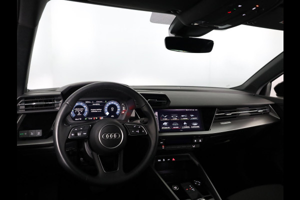 Audi A3 Sportback 45 TFSI e S edition 245 pk S-tronic Plug in Hybrid |  |18'LM-VELGEN  Navigatie via App | Parkeersensoren achter | Achteruitrijcamera | Cruise control | Full-LED koplampen |Private lease vanaf € 697,- pm