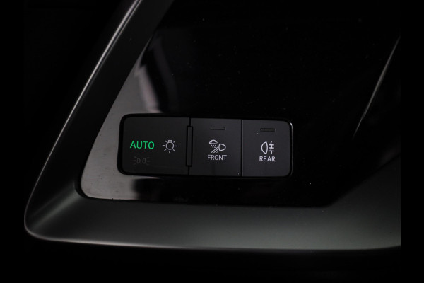 Audi A3 Sportback 45 TFSI e S edition 245 pk S-tronic Plug in Hybrid |  |18'LM-VELGEN  Navigatie via App | Parkeersensoren achter | Achteruitrijcamera | Cruise control | Full-LED koplampen |Private lease vanaf € 697,- pm