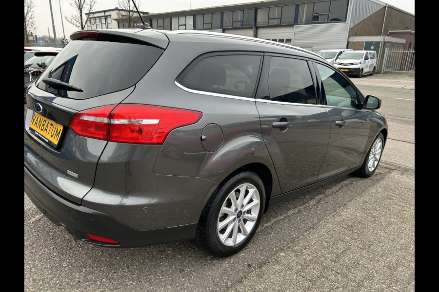 Ford FOCUS Wagon 1.5 Titanium Automaat