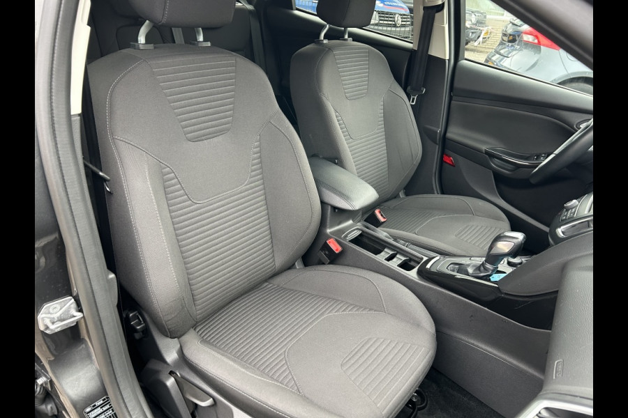 Ford FOCUS Wagon 1.5 Titanium Automaat
