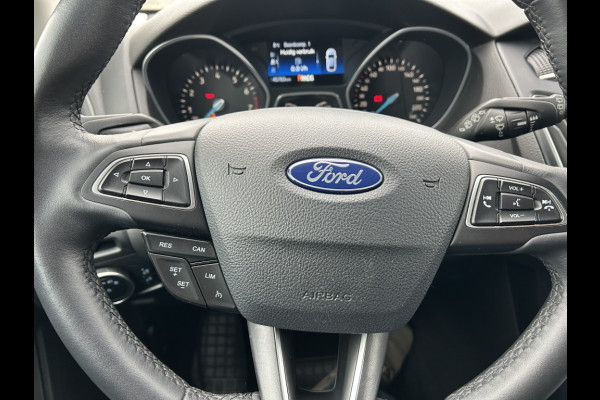 Ford FOCUS Wagon 1.5 Titanium Automaat