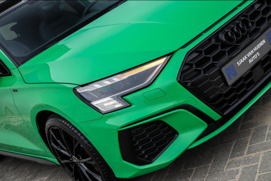 Audi A3 Sportback 45 TFSI e PHEV S Edition S-line 245pk S-Tronic! Panoramadak|Virtual Cockpit|Kuipstoelen elektrisch|Matrix|Black