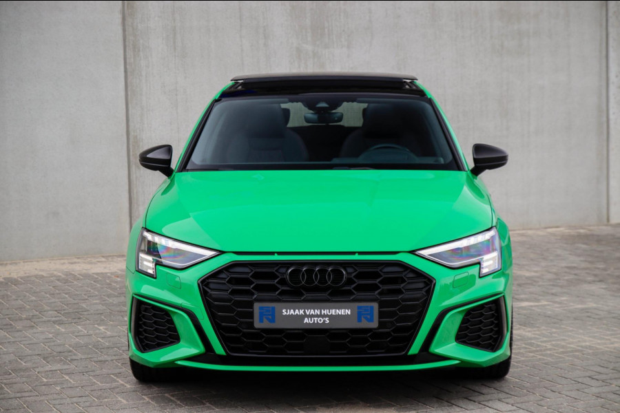 Audi A3 Sportback 45 TFSI e PHEV S Edition S-line 245pk S-Tronic! Panoramadak|Virtual Cockpit|Kuipstoelen elektrisch|Matrix|Black