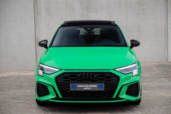 Audi A3 Sportback 45 TFSI e PHEV S Edition S-line 245pk S-Tronic! Panoramadak|Virtual Cockpit|Kuipstoelen elektrisch|Matrix|Black