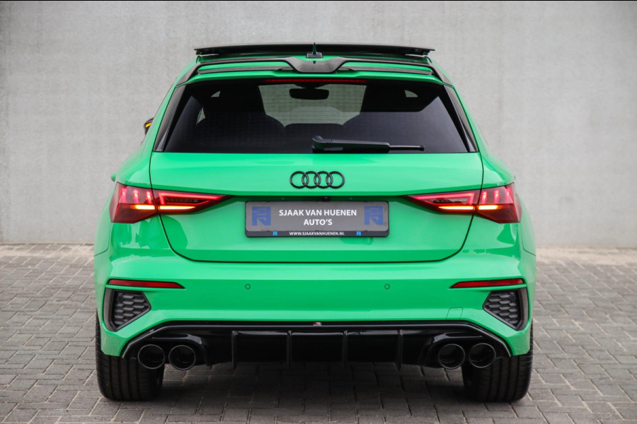Audi A3 Sportback 45 TFSI e PHEV S Edition S-line 245pk S-Tronic! Panoramadak|Virtual Cockpit|Kuipstoelen elektrisch|Matrix|Black