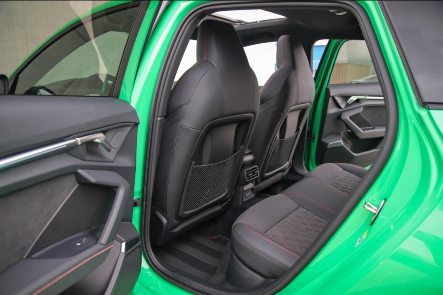 Audi A3 Sportback 45 TFSI e PHEV S Edition S-line 245pk S-Tronic! Panoramadak|Virtual Cockpit|Kuipstoelen elektrisch|Matrix|Black