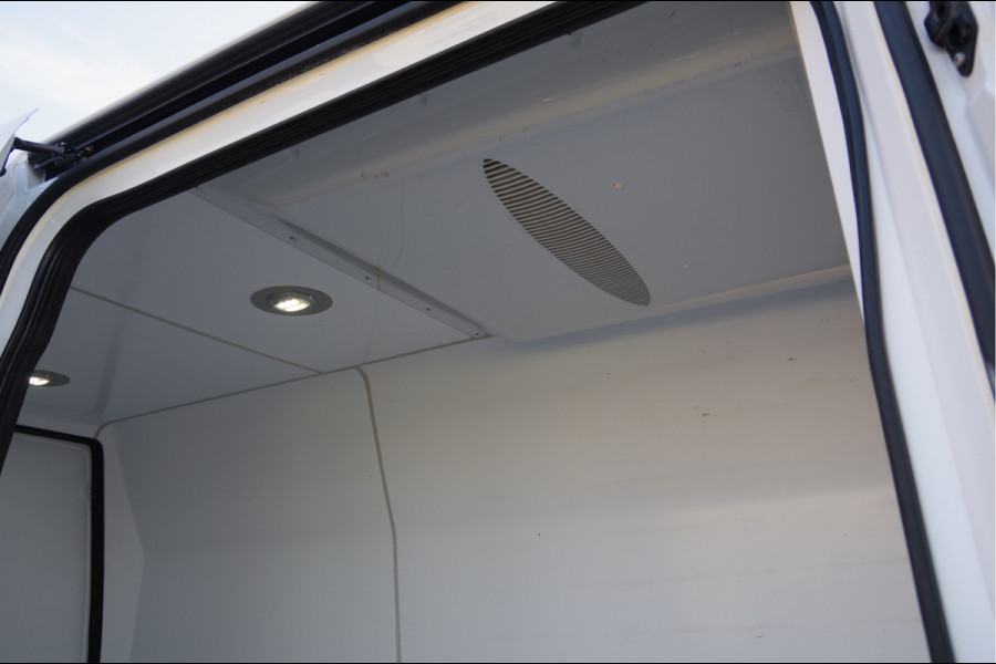 Mercedes-Benz Sprinter 316 2.2 CDI KOELWAGEN, AUT. CAMERA, AIRCO, STOELVERWARMING, KOELING, KOELAUTO