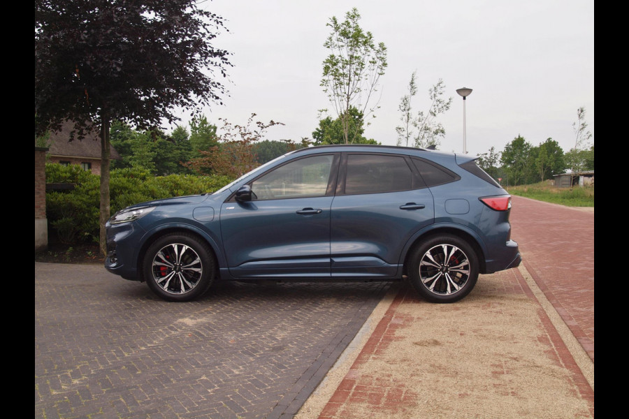 Ford Kuga 2.5 PHEV ST-Line X | B&O | Apple Carplay | Parkeersensoren | Cruise Control |