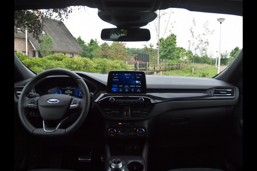 Ford Kuga 2.5 PHEV ST-Line X | B&O | Apple Carplay | Parkeersensoren | Cruise Control |