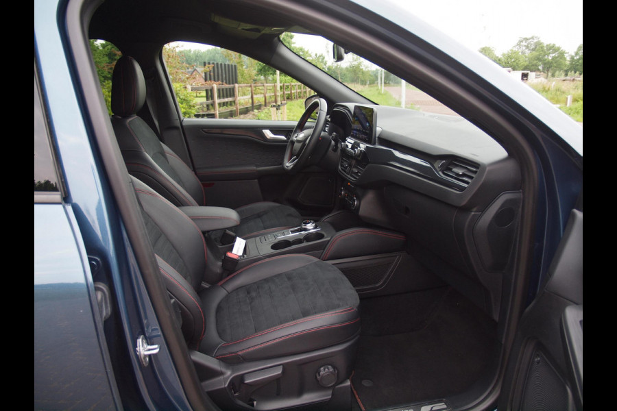 Ford Kuga 2.5 PHEV ST-Line X | B&O | Apple Carplay | Parkeersensoren | Cruise Control |