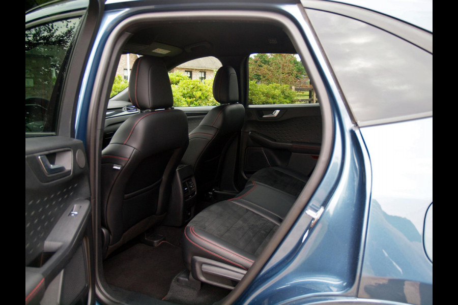 Ford Kuga 2.5 PHEV ST-Line X | B&O | Apple Carplay | Parkeersensoren | Cruise Control |