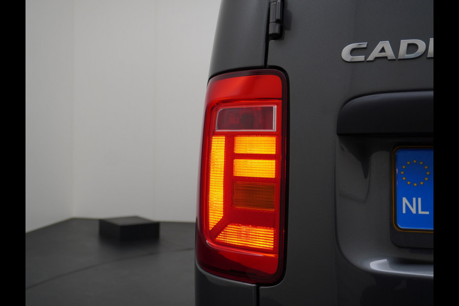Volkswagen Caddy 2.0 TDI L2H1 BMT Maxi Comfortline Trekhaak, Navigatie, Cruise Control, Airco
