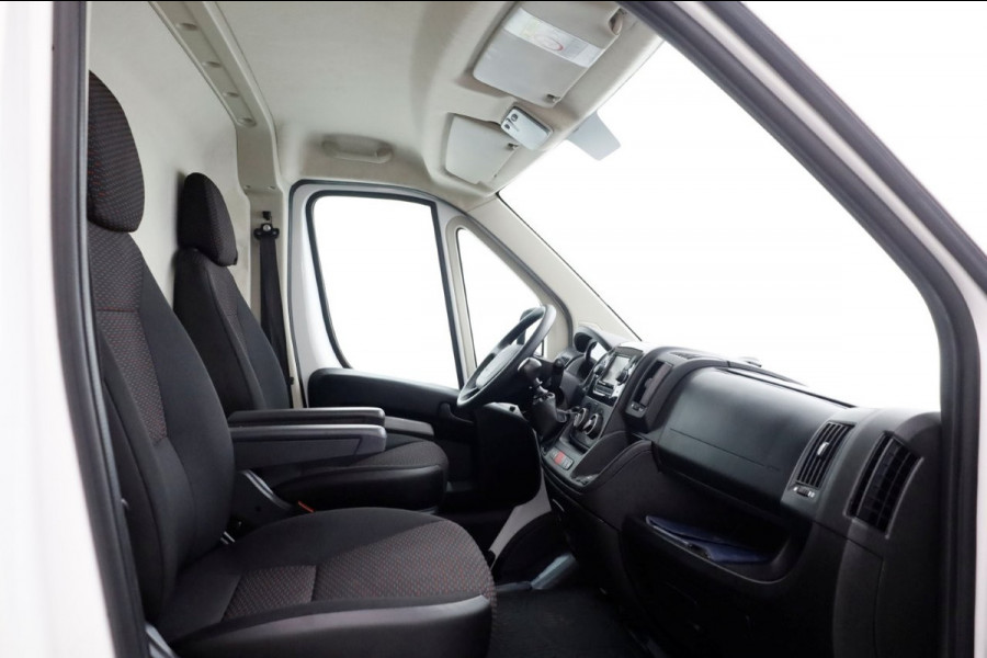 Peugeot Boxer 2.2 BlueHDi 140pk E6 L3H3 Premium Airco/Camera 11-2020