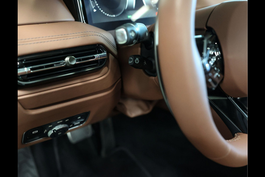 Aston Martin DB12 Volante 4.0 V8 *Minotaur Green*Havana Tan*