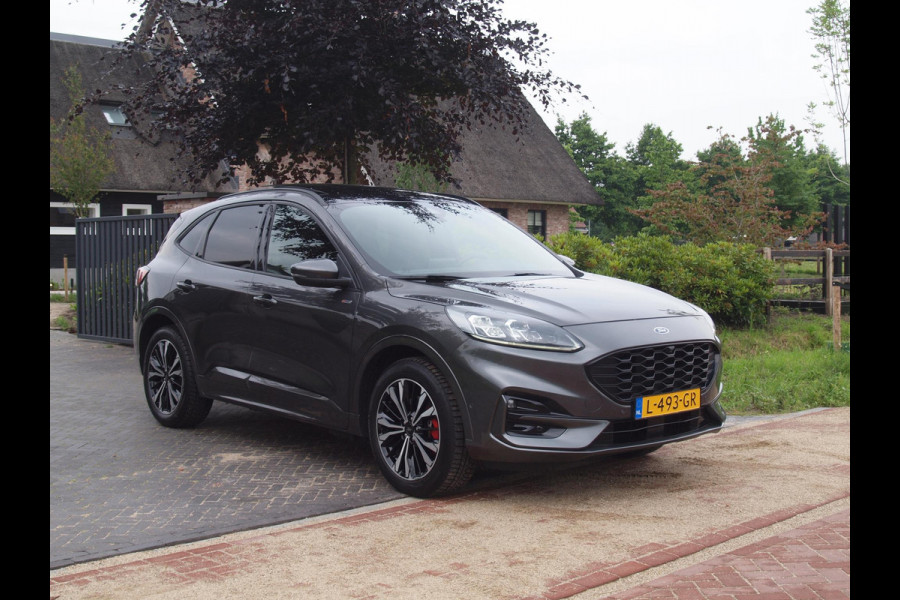Ford Kuga 2.5 PHEV ST-Line X | Panoramadak | 19 Inch | Camera | NL-Auto | B&O
