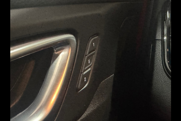 Jeep Compass 4xe 240 Plug-in Hybrid Electric S | Navigatie | Memory | LED | Leer
