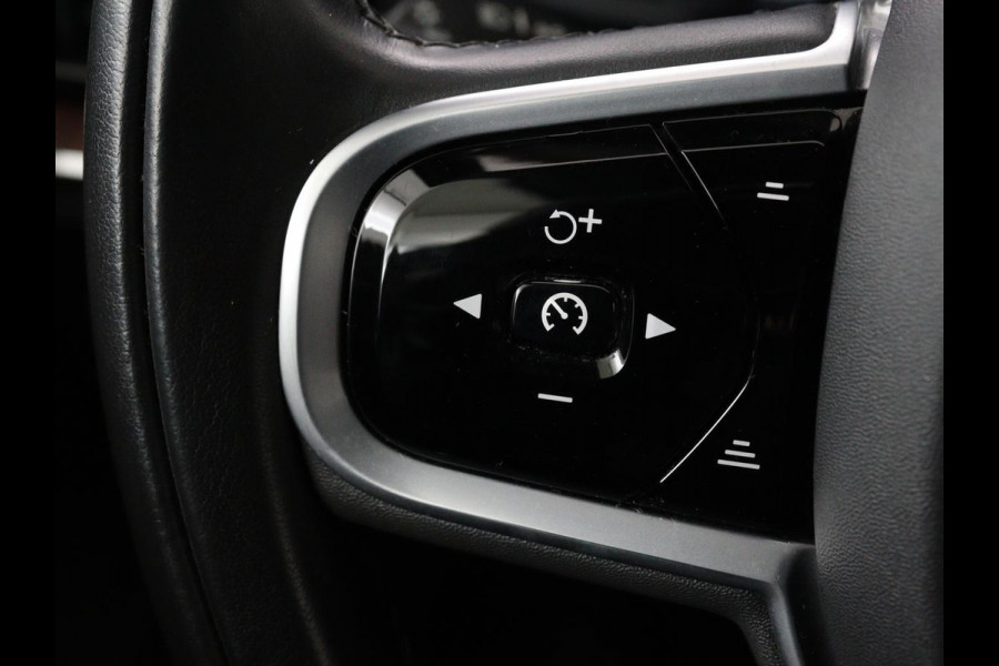 Volvo V60 Cross Country 2.0 B5 AWD Pro | Panoramadak | Head-Up | Leder | Stoelverwarming | Trekhaak | Adaptive cruise | Carplay | Navigatie | Keyless | Harman/Kardon