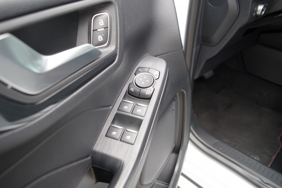 Ford Kuga 2.5 PHEV 225 PK ST-Line, Panoramadak, Trekhaak, Winterpakket, Head-Up Display