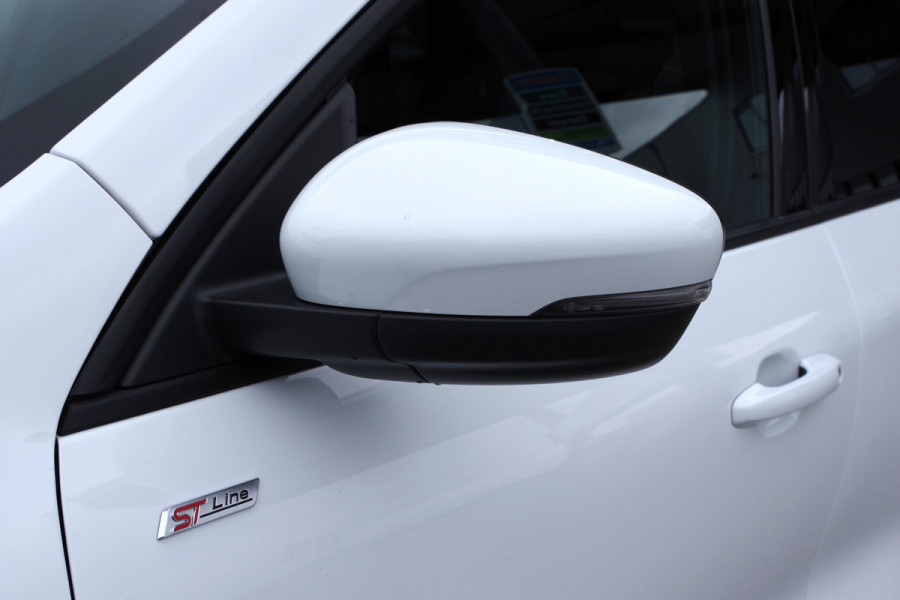 Ford Kuga 2.5 PHEV 225 PK ST-Line, Panoramadak, Trekhaak, Winterpakket, Head-Up Display