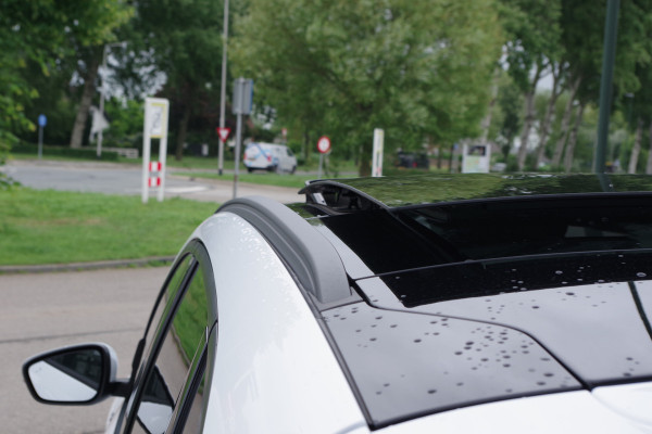 Ford Kuga 2.5 PHEV 225 PK ST-Line, Panoramadak, Trekhaak, Winterpakket, Head-Up Display