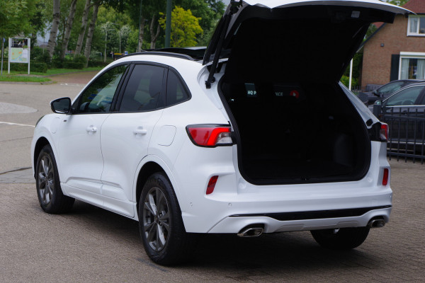 Ford Kuga 2.5 PHEV 225 PK ST-Line, Panoramadak, Trekhaak, Winterpakket, Head-Up Display