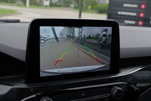 Ford Kuga 2.5 PHEV 225 PK ST-Line, Panoramadak, Trekhaak, Winterpakket, Head-Up Display