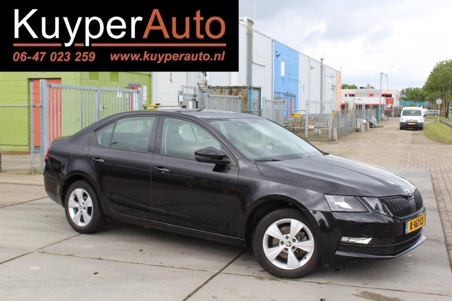 Škoda Octavia 1.5 TSI Greentech Sport Business automaat dsg multimedia trekhaak