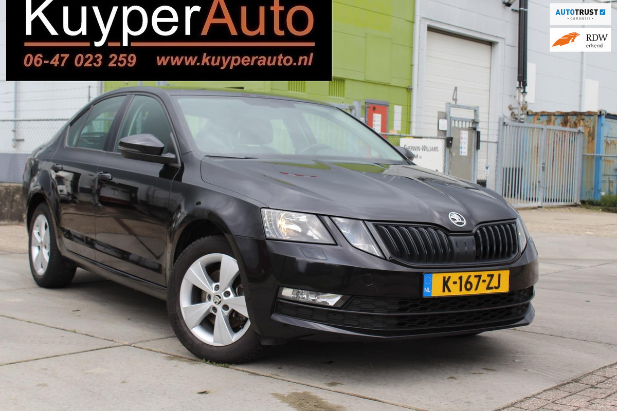 Škoda Octavia 1.5 TSI Greentech Sport Business automaat dsg multimedia trekhaak
