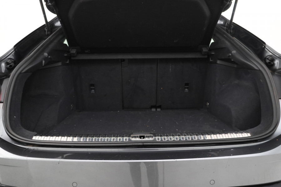 Audi Q3 Sportback 35 TFSI Pro Line S-Line, Airco, Navigatie, Cruise Control