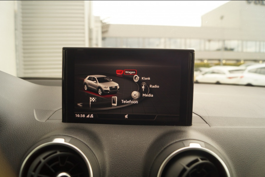 Audi Q2 30 TFSI 115pk Design ProLine -NAVI-ECC-LED-PDC-