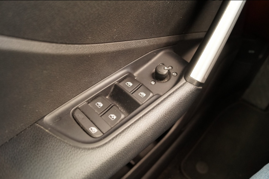 Audi Q2 30 TFSI 115pk Design ProLine -NAVI-ECC-LED-PDC-