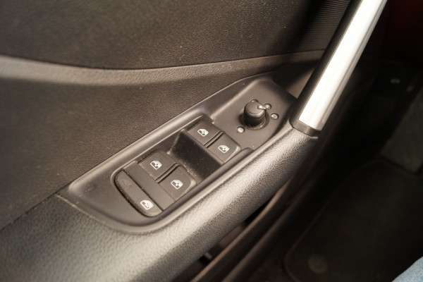Audi Q2 30 TFSI 115pk Design ProLine -NAVI-ECC-LED-PDC-