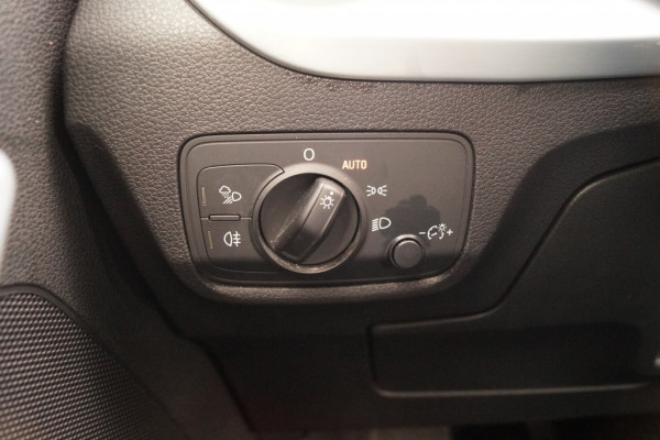 Audi Q2 30 TFSI 115pk Design ProLine -NAVI-ECC-LED-PDC-