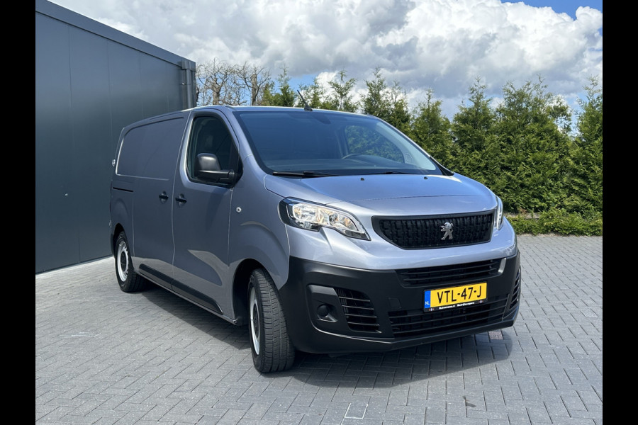 Peugeot Expert 1.5 BlueHDI 102 PK / L2H1 / 18.472 KM !! / 1e EIG. / TREKHAAK / AIRCO / CRUISE / BLUETOOTH / ORIG. NL