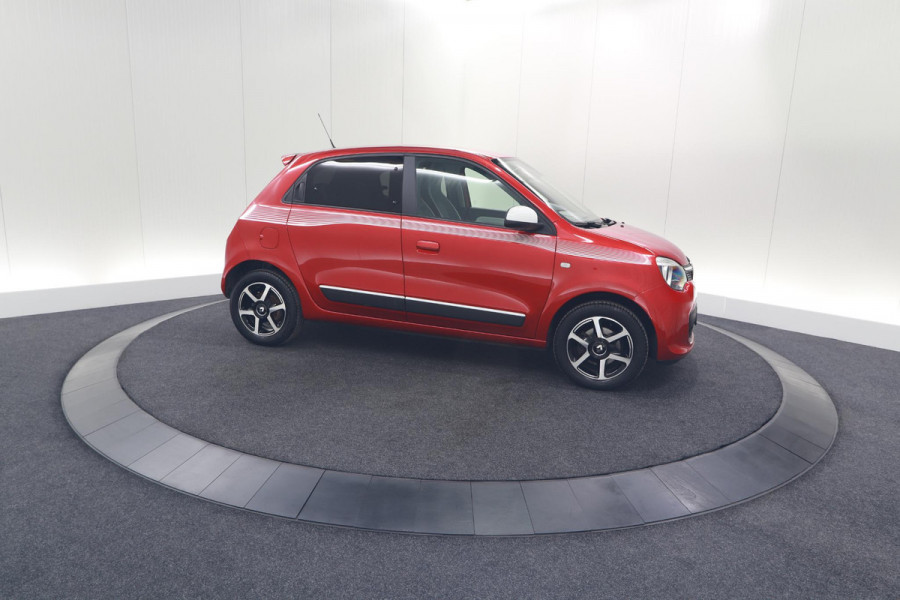 Renault Twingo SCe 70 Intens | Parkeersensoren | Cruise Control | Climate Control | 15 Inch Lichtmetalen Velgen