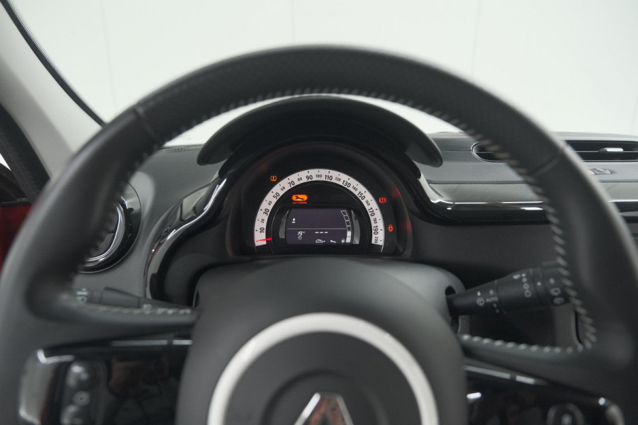 Renault Twingo SCe 70 Intens | Parkeersensoren | Cruise Control | Climate Control | 15 Inch Lichtmetalen Velgen